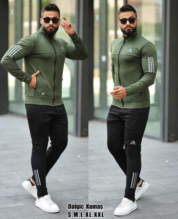 ⁦تي رنج نايك اديداس⁩ - الصورة ⁦4⁩